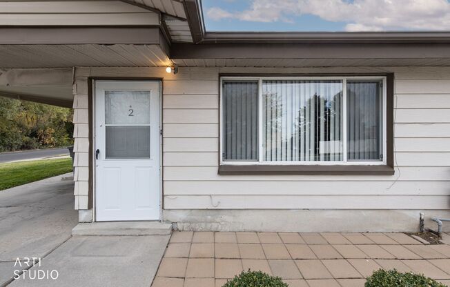 2 Bedroom, 1 Bathroom South Jordan Duplex