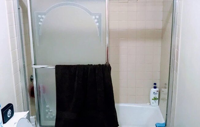 3545 1/2 EL SERENO AVE