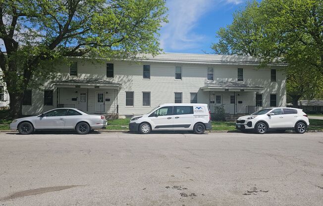 1502 - 1508 W Pleasant St.