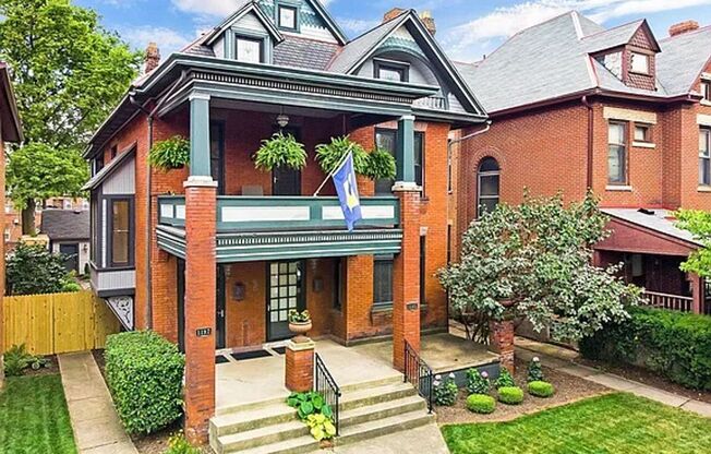 Stunning Victorian Duplex for Rent