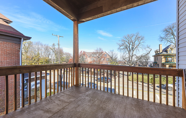 416 BAILEY AVE