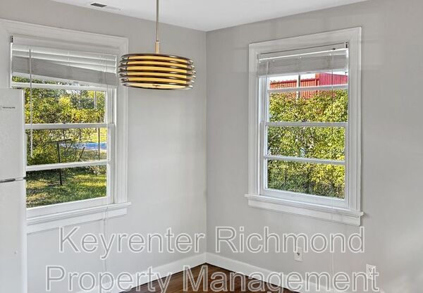 1005 E BROOKLAND PARK BLVD