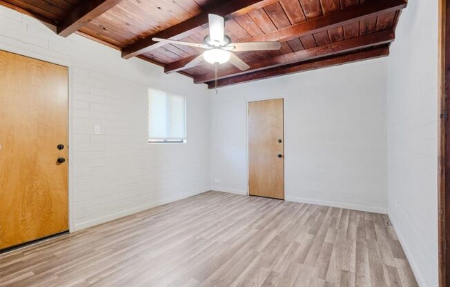 Unique 2 Bedroom 1 Bath Home in Midtown