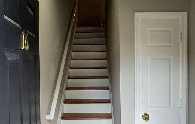 Candler Park Townhouse, Steps from Candler Park