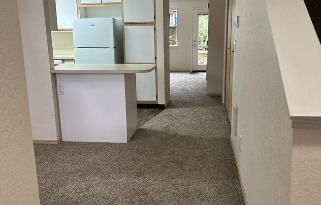 1 bed, 1.5 baths, 855 sqft, $1,395, Unit 3757