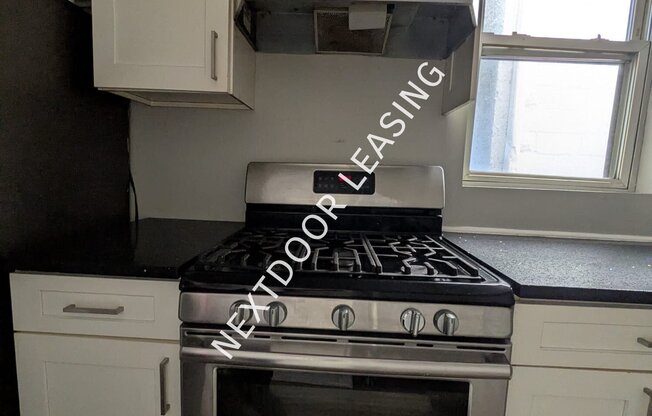 116 BOSTWICK AVE