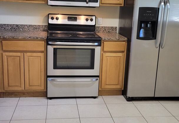 2 beds, 1 bath, $1,800