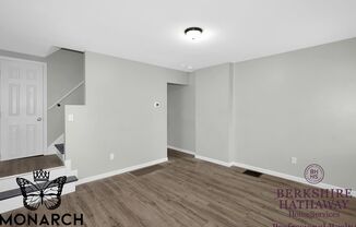 2 beds, 1 bath, 812 sqft, $1,100, Unit 1677