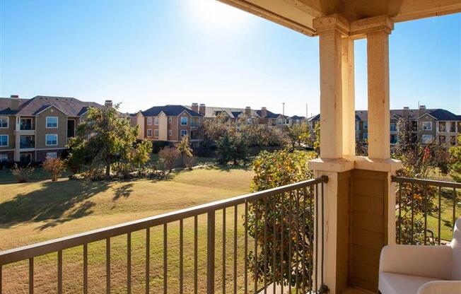 Sycamore Farms - Balcony - Weidner