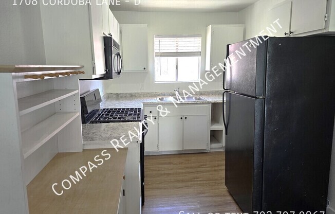 1708 CORDOBA LN