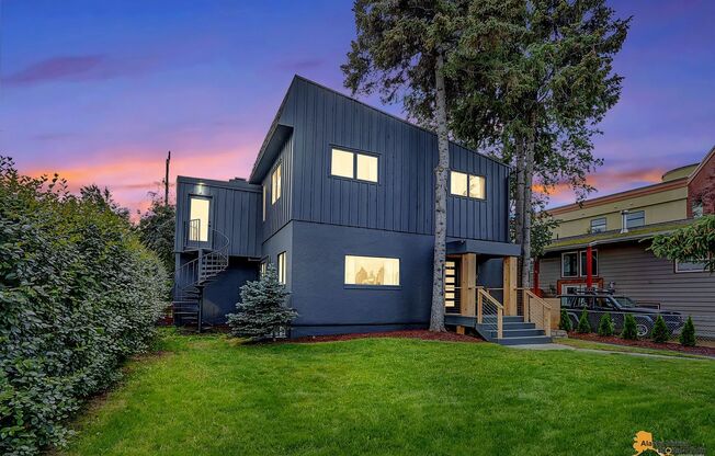 Stunning downtown rental