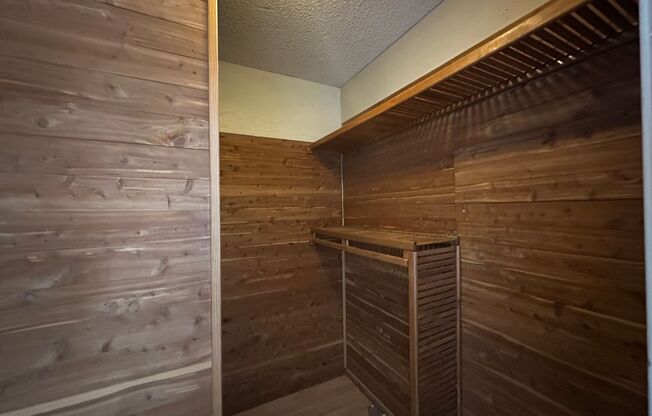 Beautiful 2 bedroom 1 bath condo in North Azusa