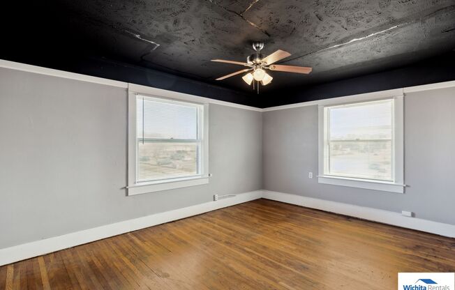 2 beds, 1 bath, 1,191 sqft, $1,395, Unit Unit 2