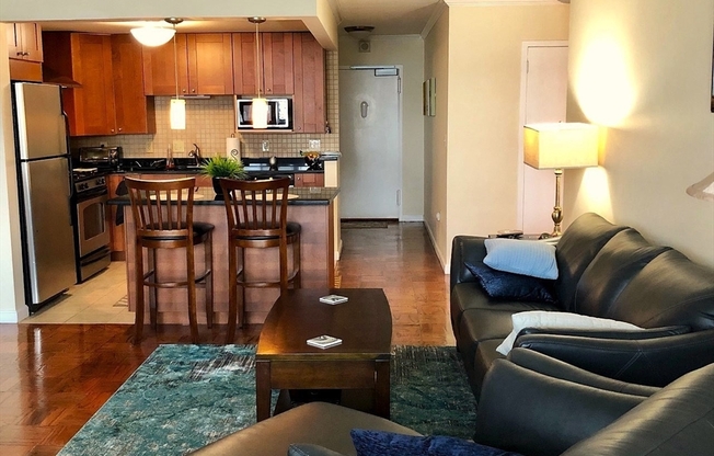 1 bed, 1 bath, 828 sqft, $3,550, Unit 6O