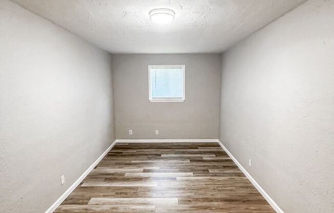 2 beds, 1 bath, 780 sqft, $1,200, Unit SC849
