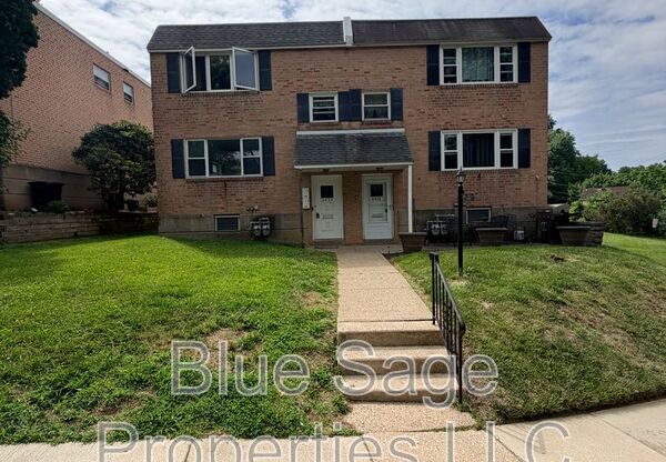4424 BLOOMFIELD AVE
