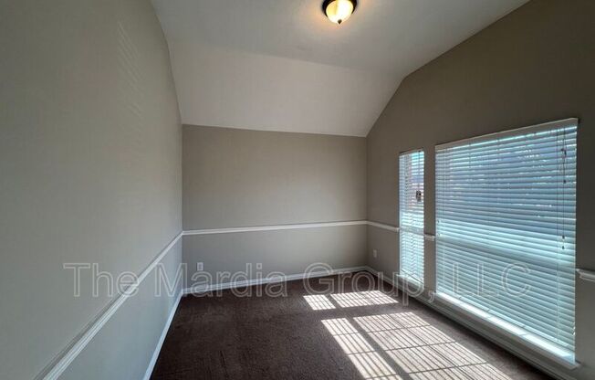 5308 RIDGESON DR
