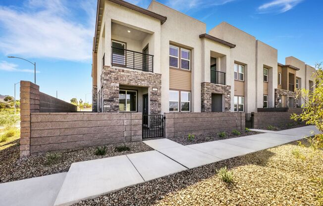 Brand New Lennar Home at Black Mountain Ranch Community!