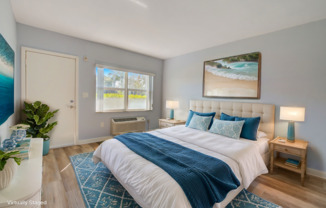 Studio, 1 bath, 420 sqft, $1,450, Unit 114