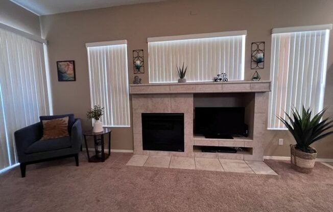 2 beds, 2 baths, $2,400