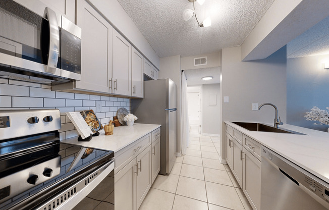 1 bed, 1 bath, 700 sqft, $1,545