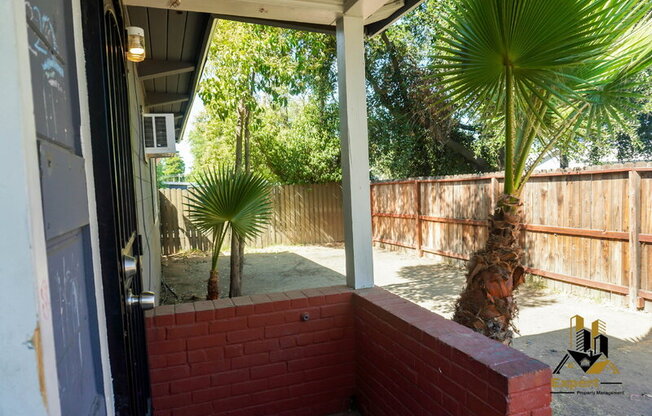 697 SANTIAGO AVE