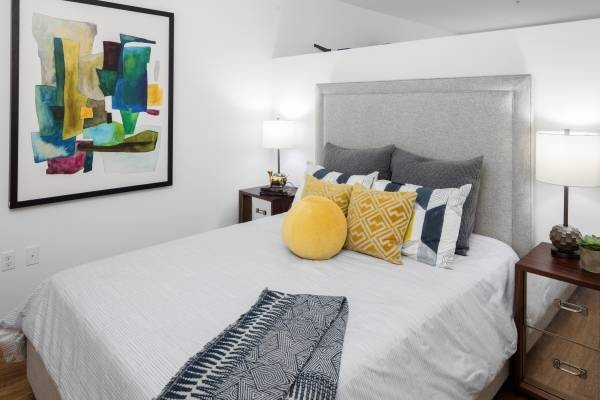 1 bed, 1 bath, 651 sqft, $1,550, Unit 322