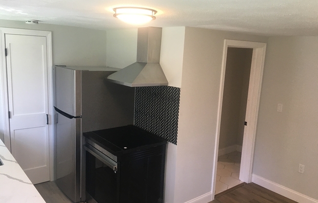 2 beds, 1 bath, 1,200 sqft, $2,900, Unit 1