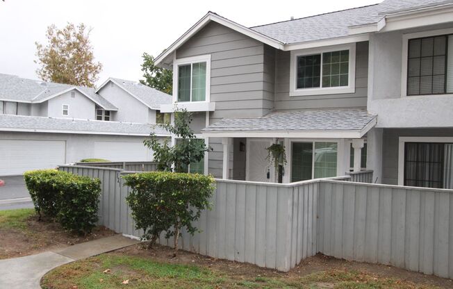 Two-Story 2-Bedroom Condo in North San Bernardino!