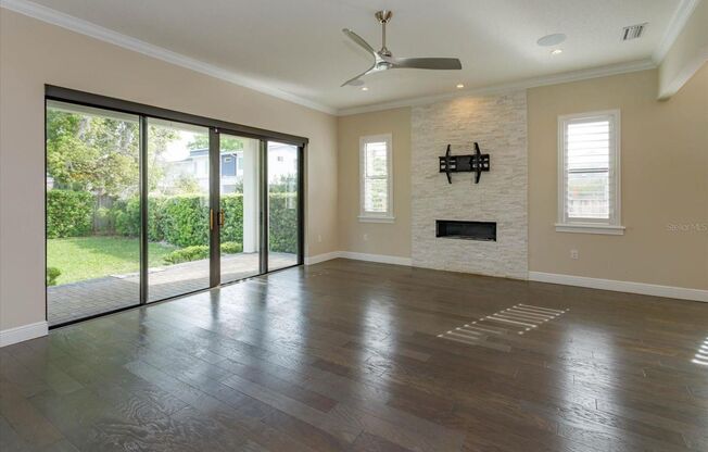 Modern Style Winter Park Home