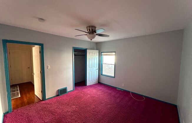 3 beds, 1 bath, $1,295