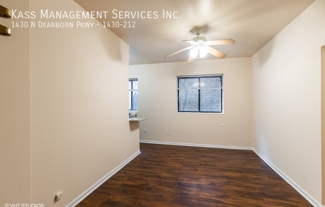 1430 N DEARBORN PKWY