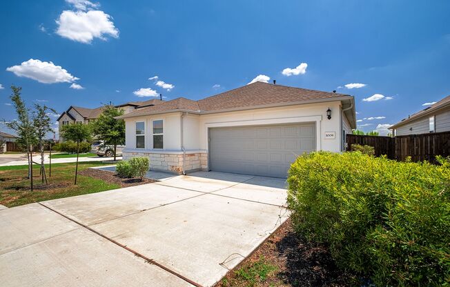 Homey 4 Bedroom, 2 Bath, 1-Story Home in Hutto Backs to Greenbelt!