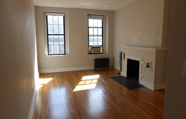 59 W 8 ST