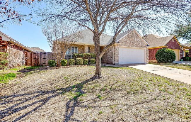 Beautiflly Furnished 3 bed, 2 Bath Home in Oakmont Meadows- 76132