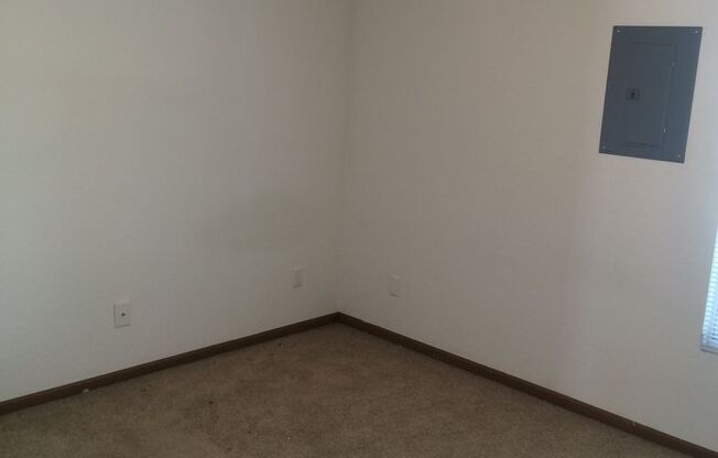 1 bed, 1 bath, 600 sqft, $725, Unit JV U1