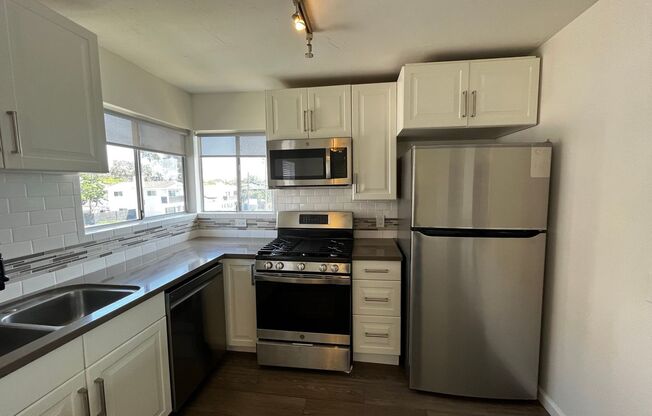 Capo Beach Duplex - Available Mid July!