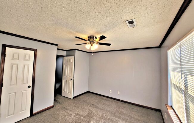 2 beds, 1.5 baths, $995, Unit 1425-1