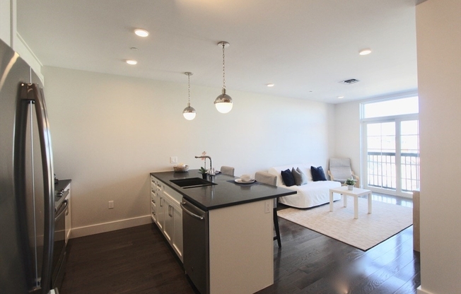 2 beds, 2 baths, 1,180 sqft, $3,900, Unit 308