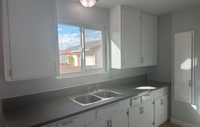 Bloomington Apts