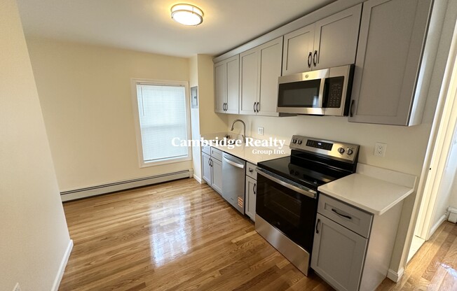 387 SOMERVILLE AVE