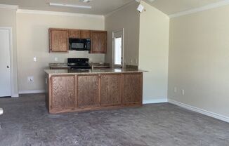 3 beds, 2 baths, 1,475 sqft, $1,600, Unit A