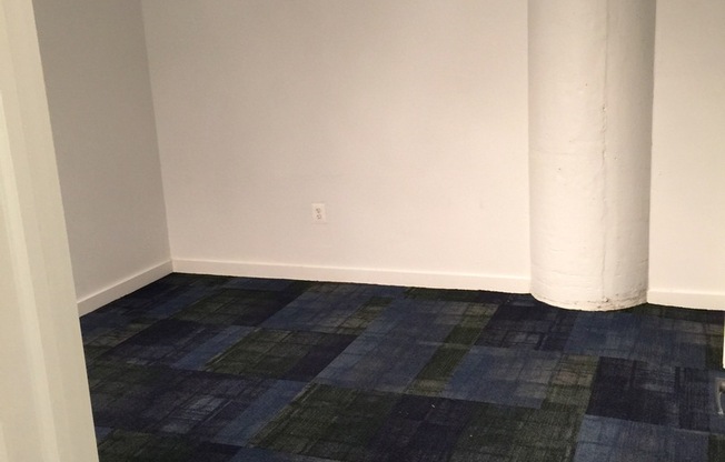 3 beds, 2 baths, 1,900 sqft, $2,795, Unit 511