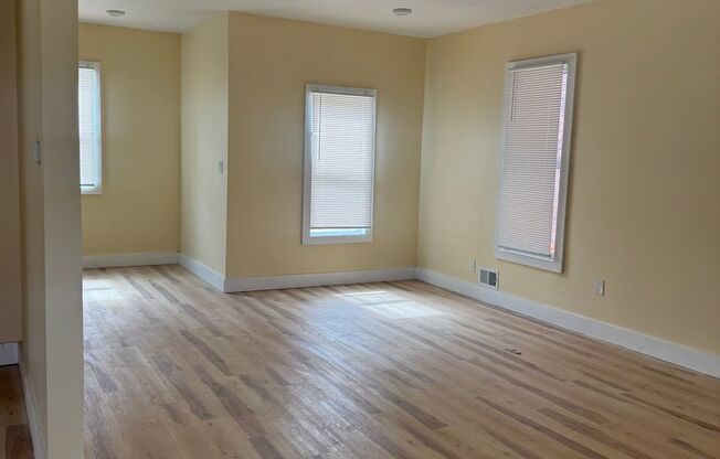 4 Bedroom 1.5 home near downtown Detroit