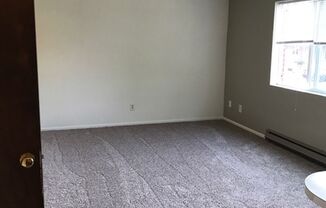 1 bed, 1 bath, 500 sqft, $995, Unit 18