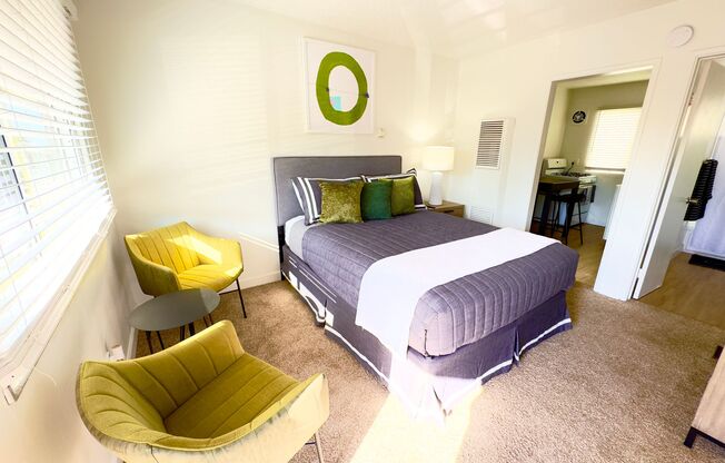 Studio, 1 bath, 320 sqft, $1,650, Unit 1605-11