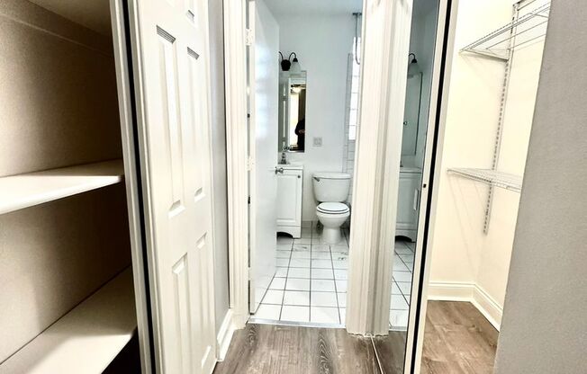 1 bed, 1 bath, 600 sqft, $1,600, Unit 4241-112