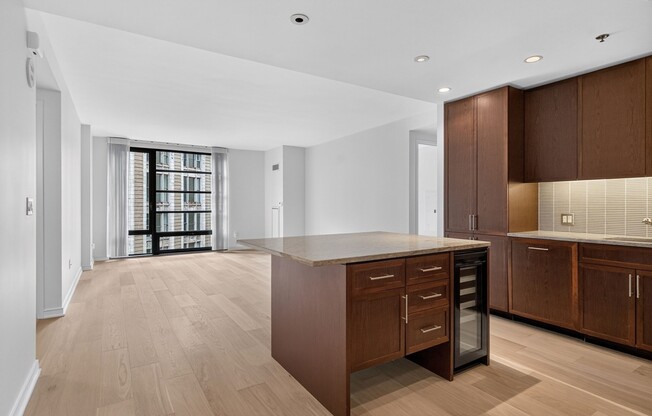 3 beds, 2 baths, 1,478 sqft, $8,700, Unit 601