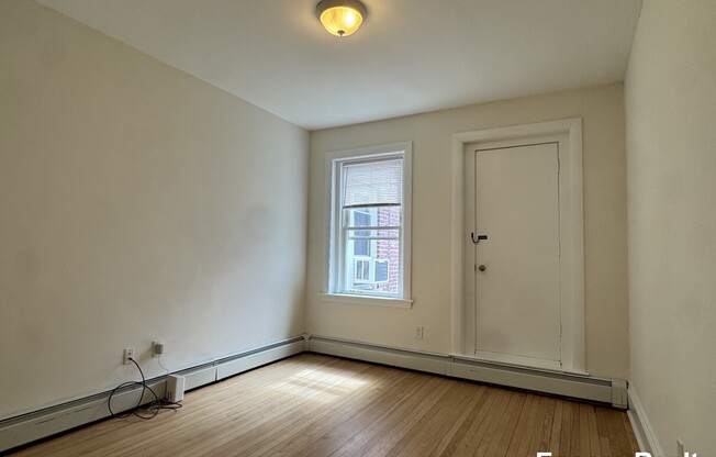 1539 Beacon St