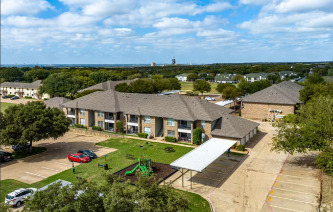 2 beds, 1.5 baths, $1,300, Unit 3108